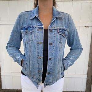 Levi’s Original Trucker Jacket Size Medium